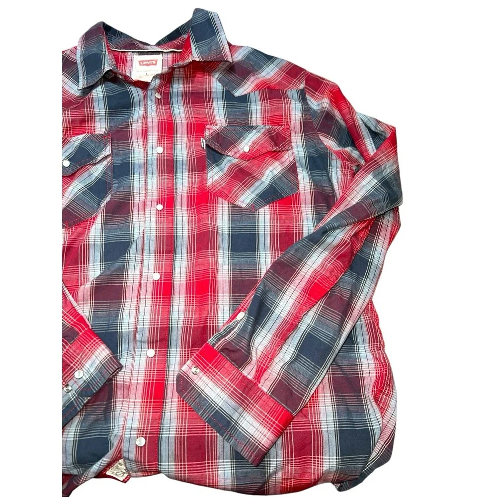 Levi modern‎ men's button-down shirt pearl snap plaid Size Large Red And Black